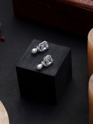 American Diamond Silver Polish White Stone Earrings