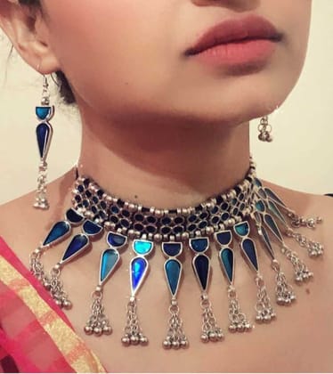 Cardinal Oxidized Silver Color Blue Minakari Choker Necklace Set