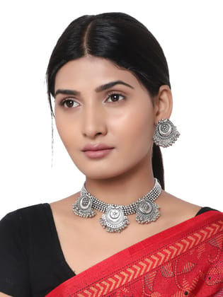 Cardinal Oxidized Silver Color Choker Necklace Set