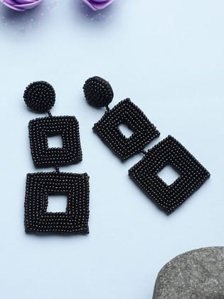 Cardinal Black Beads Handmade Weaving Geometric Design Earings