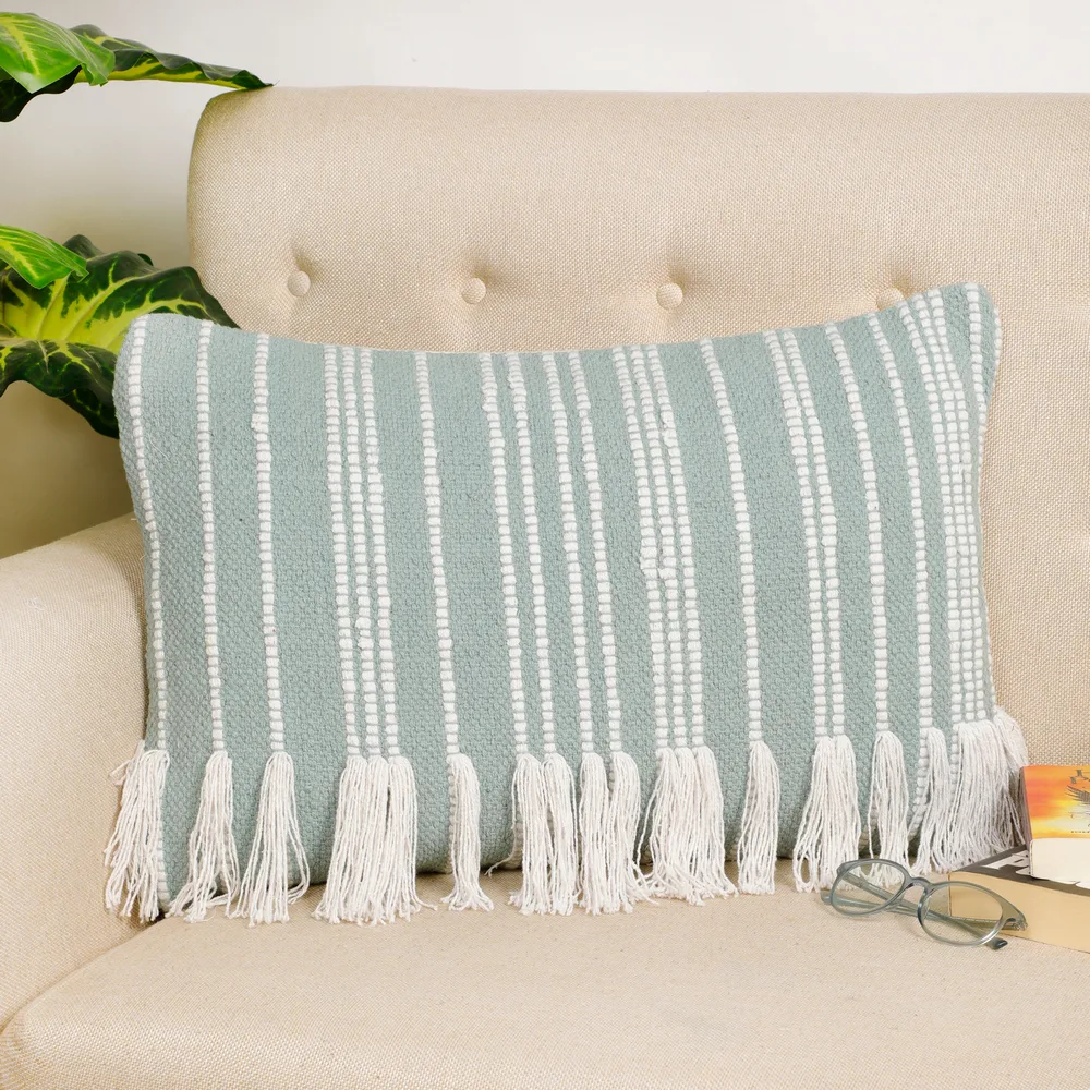 Cotton cushion cover vertical lines, fringes, 16x24, sky blue