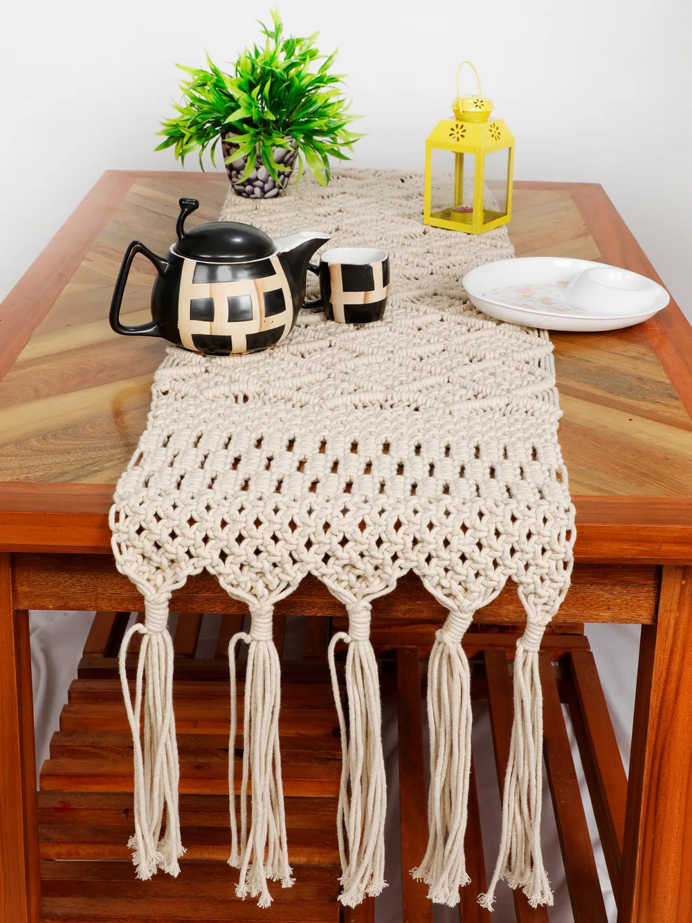 Macrame Table Runner diamonds small knots, big knots, 55x14, Off-White