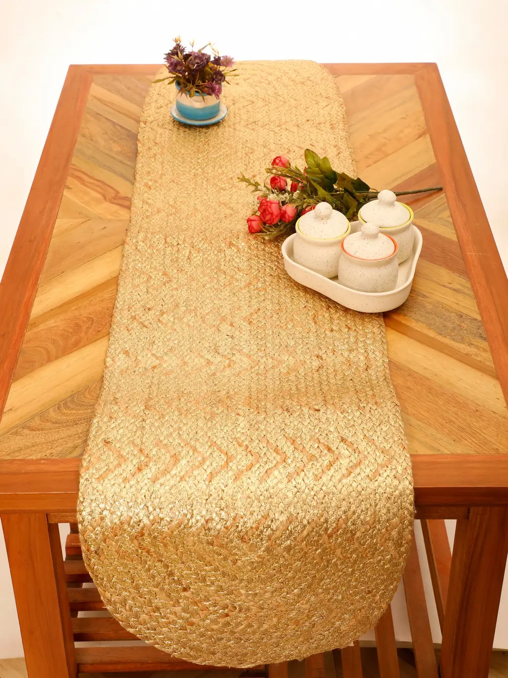 Foil printed jute table runner oval zigzag pattern, beige, golden, 14x54