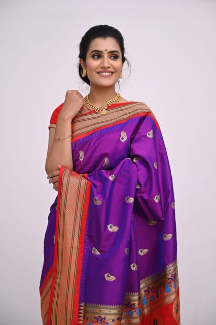 Paithani Saree - Shop Classy Paithani Saree Online | Me99