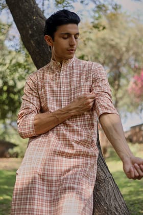 Arka Cotton Checked Long Kurta