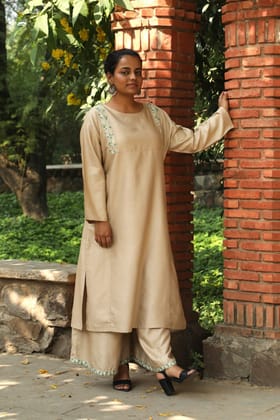 Zahrun Beige Kurta With Hand Embroidered Shoulder Detail