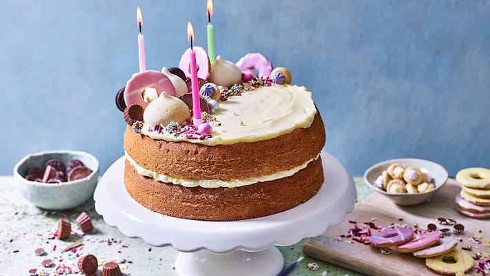 Prepare Soft And Fluffy Eggless Vanilla Cake On A Tawa With This Easy Recipe  | Recipe | Vanilla cake, Recipes with few ingredients, Vanilla cake recipe
