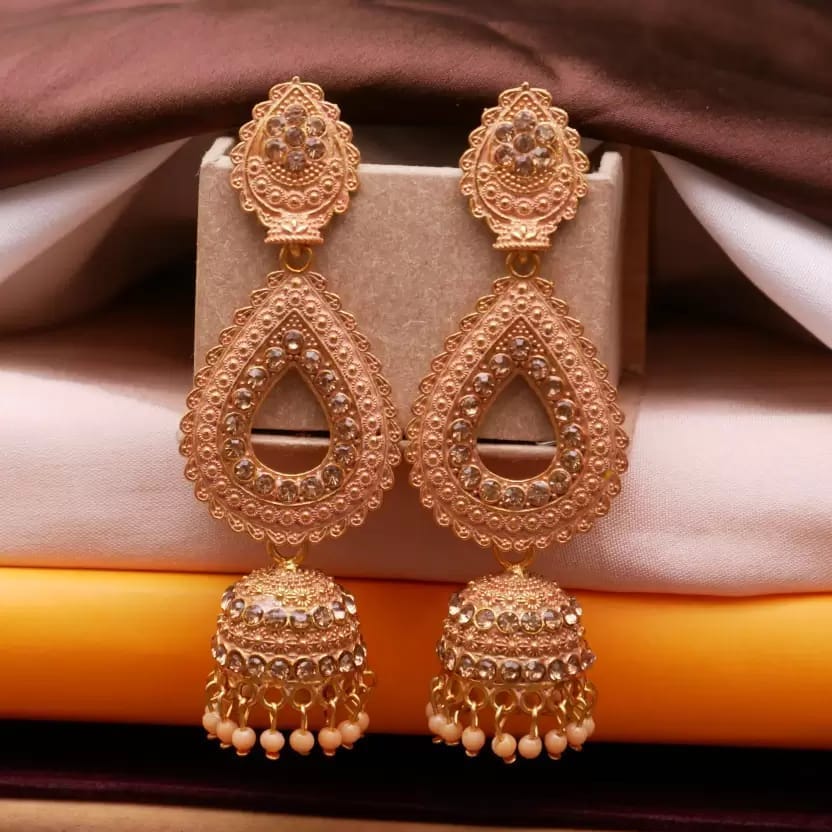 Women and Girls Alloy Jhumki Earring