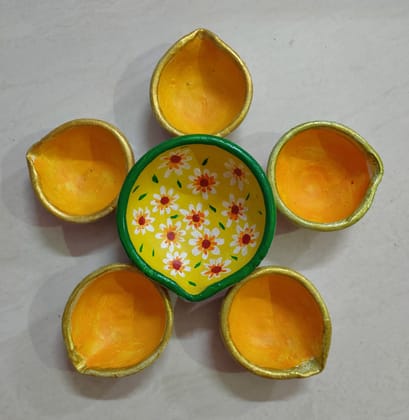 1 Large and 5 small Size Colourful yellow Diyas.