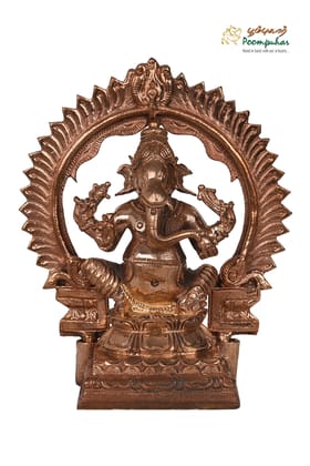 SITTING GANESHA WITH THIRUVACHI