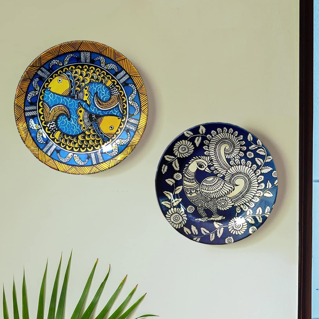 Hanging plate decorative plate Wall Hanging Ceramic Decorative Combo Plates 8"&10" - 2 pcs Set|