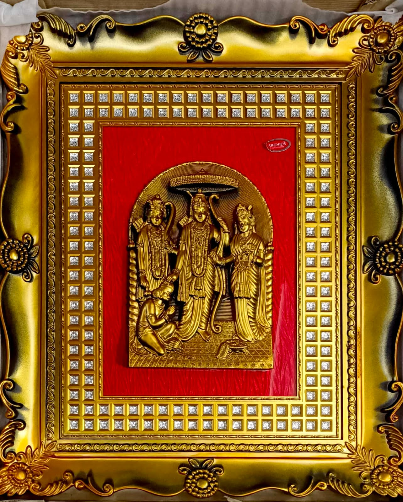 Archies Presents Ram Darbar Wall Hanging - Lord Rama, Laxman, Sita and Hanuman Idol/Statue Golden adn Black Textured