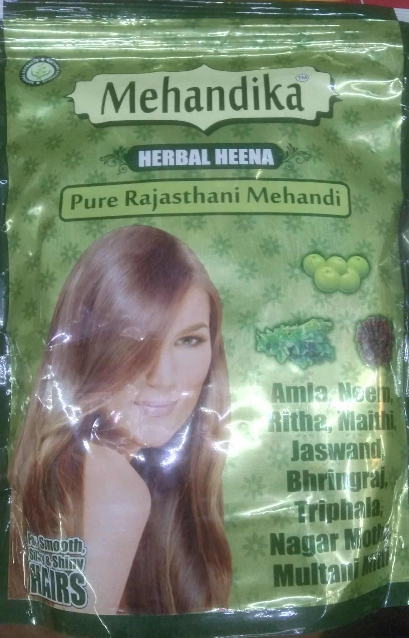 Shehnai Rajasthani Herbal Mehndi Review & Demo How To Apply Mehndi On your  Own Hair - YouTube