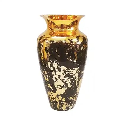 Black and Gold Vases