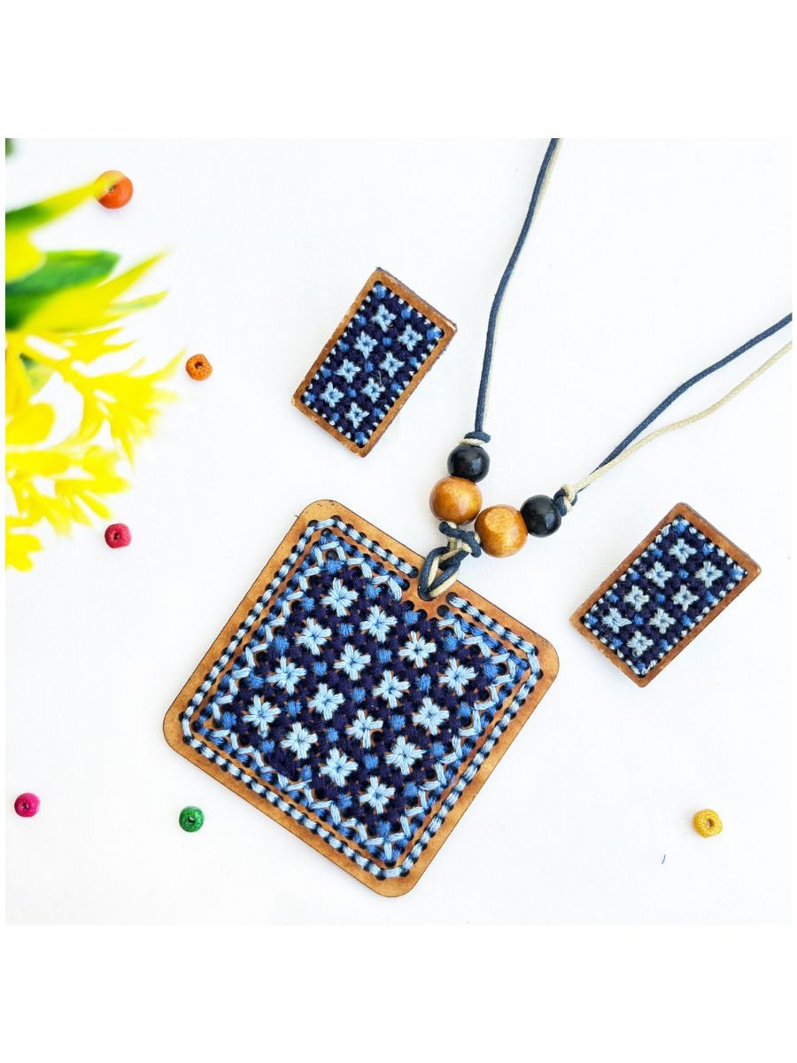 Square Pendant Set