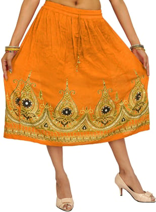 Carrot Midi-Skirt with Printed Flowers Embellished with Sequins