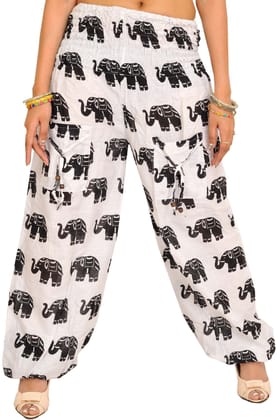 Star-White Yoga Trousers with Printed Elephants and Front Pockets