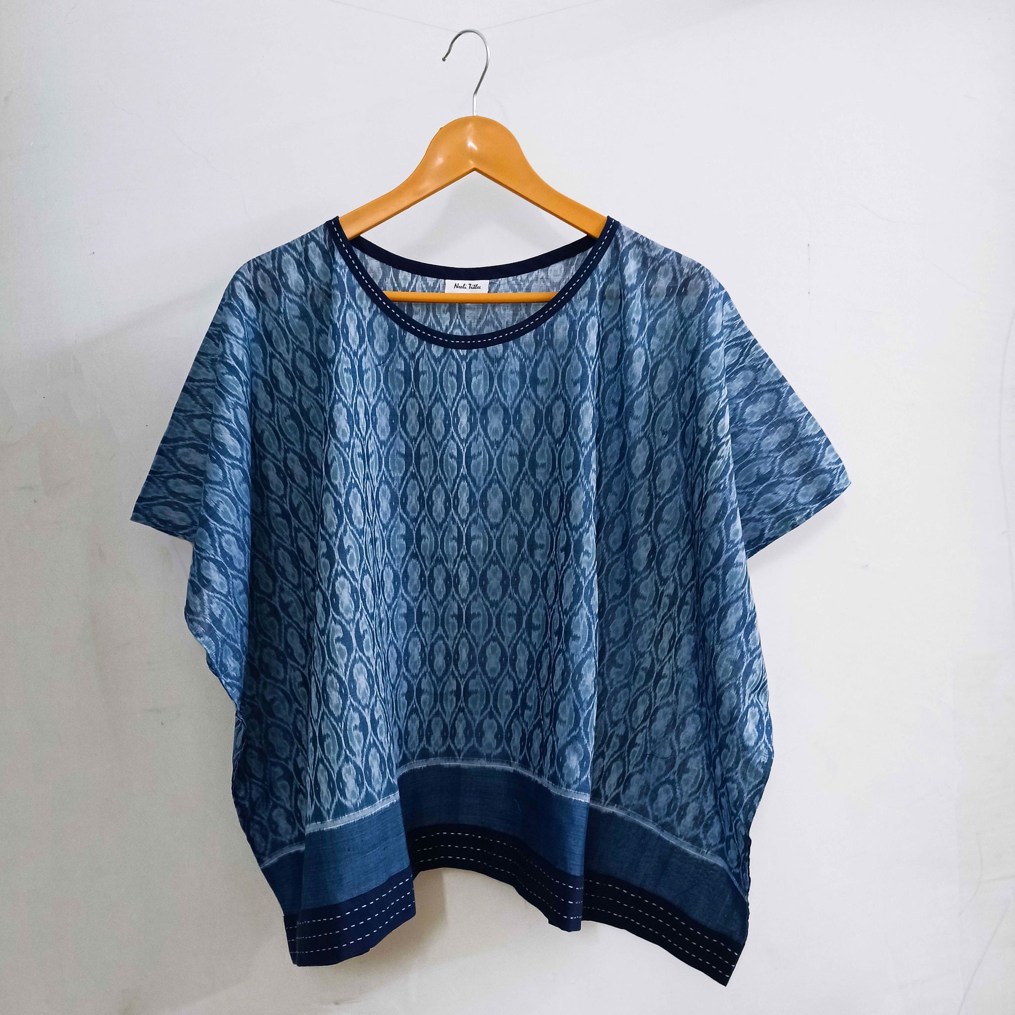 School of Fish Free-size Ikat Poncho