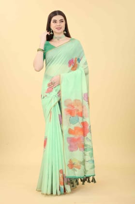 Women's Floral Digital Printed Saree