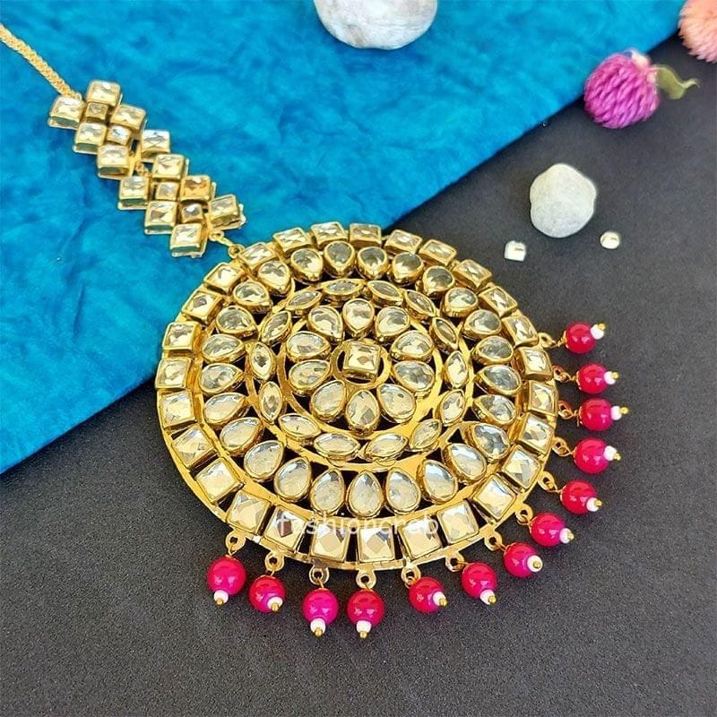 Punjabi Big Maang Tikka - Peach | FashionCrab.com | Bold statement jewelry, Maang  tikka set, Jewelry online shopping