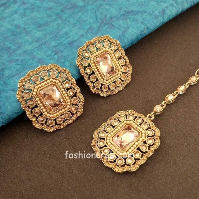 Tikka and Earrings Set Oversized Tikka Punjabi Tikka Kundan Maang Tikka  Earrings Set Pipal Patti Tikka Set Jadau Kundan Tikka Gold Kundan - Etsy |  Pakistani jewelry, Gold plated stone, Earrings