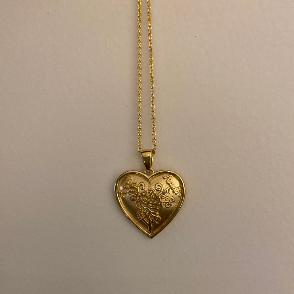 Intricate Heart Pendant