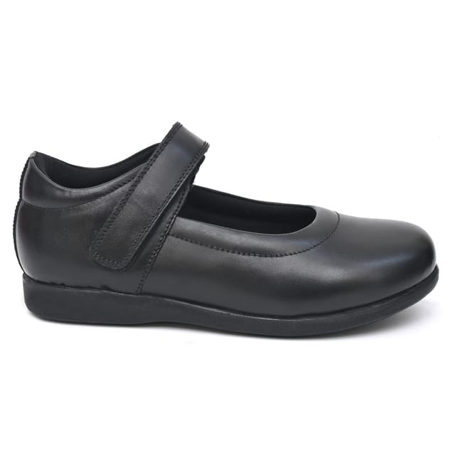 Delia's deals girl shoes