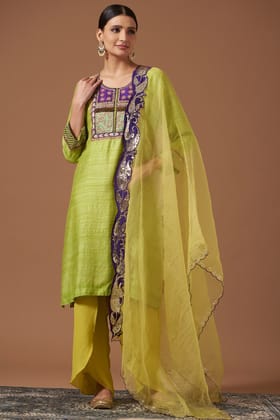 Pooja Singhal Green Tussar Silk Embroidered Kurta Set