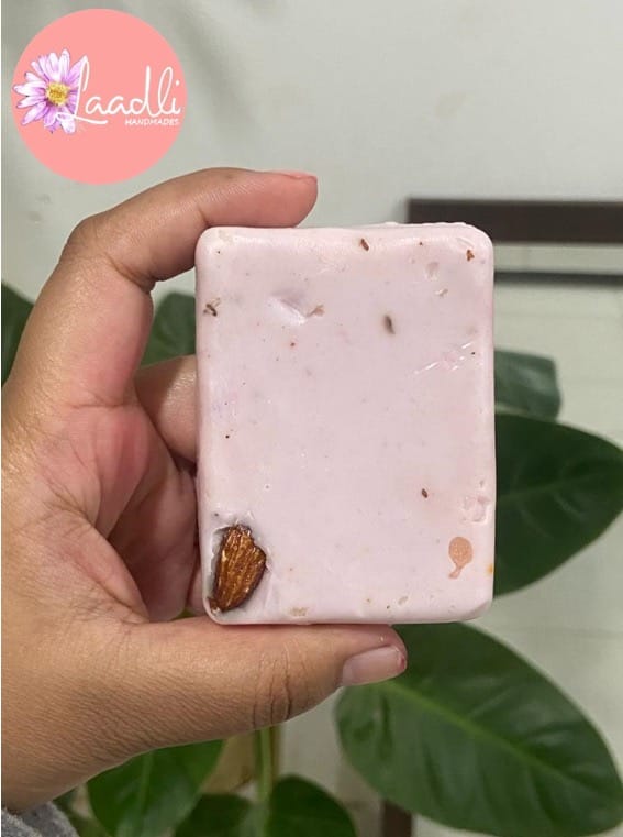 Almond bar | 100% Handmade Organic Natural Soap | 100 gm | Almond | Vitamin A, B1, B2 & E, Replenishes dead skin cells, Reduce skin dryness, Inflammation, dark spots, and scars