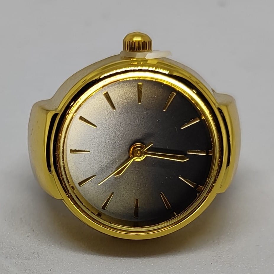 Vivienne Westwood Ring Watch in Metallic | Lyst