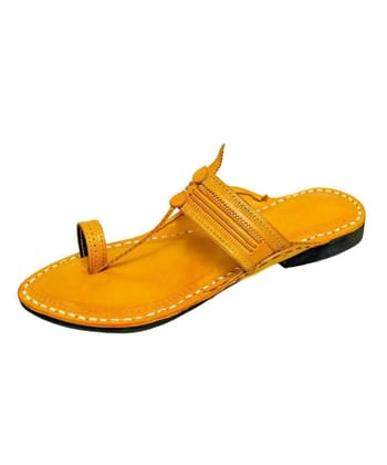 Yellow discount kolhapuri chappal