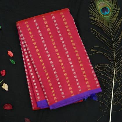 Red Borderless Saree in Kanchipuram Silks  | Vivaahasilks.com