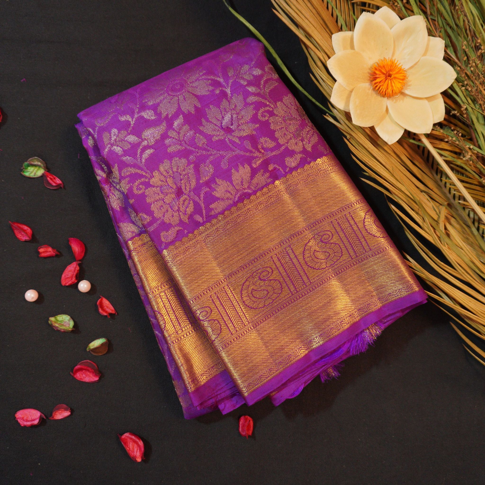 Violet Floral Bridal Kanchipuram Handloom Silk Saree - Vivaaha Silks