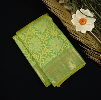 Sheen Green Jacquard Bridal Kanchipuram Pure Zari Silk Saree