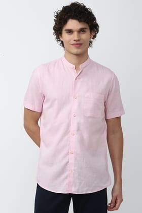 Men Pink Slim Fit Solid Half Sleeves Casual Shirt