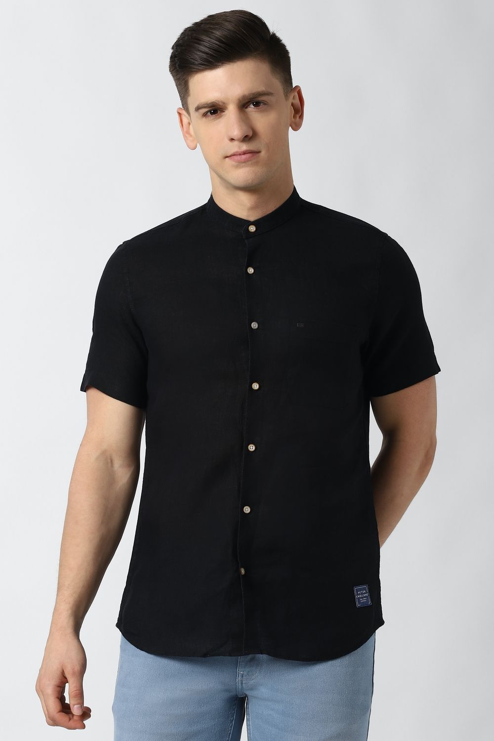 Men Black Slim Fit Solid Half Sleeves Casual Shirt