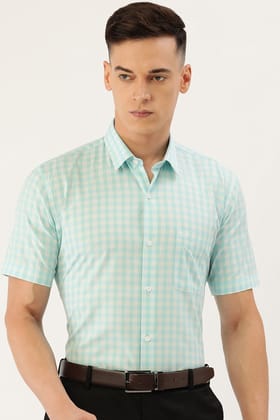 Men Green Regular Fit Formal Half Sleeves Formal Shirt