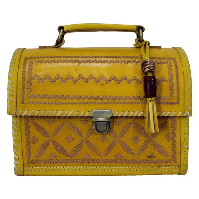 Flipkart.com | Swayam Midas Jute Bags Messenger Bag - Messenger Bag