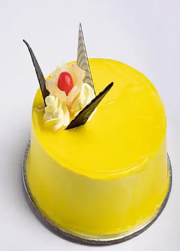 The Best Eggless Pineapple Upside Down Cake Recipe - FoodyBuddy