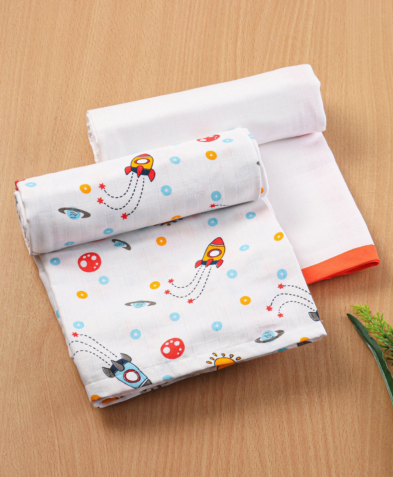 Babyhug 3 in 1 Premium Baby Cotton Muslin Wrapper Cum Swaddle Rocket Print Pack of 2  - Multicolour