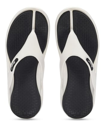 Paragon Men's Lightweight, Washable and Durable Flip Flops for Everyday Use