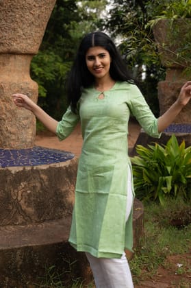 Women Hemp Parrot Green Straight Kurta