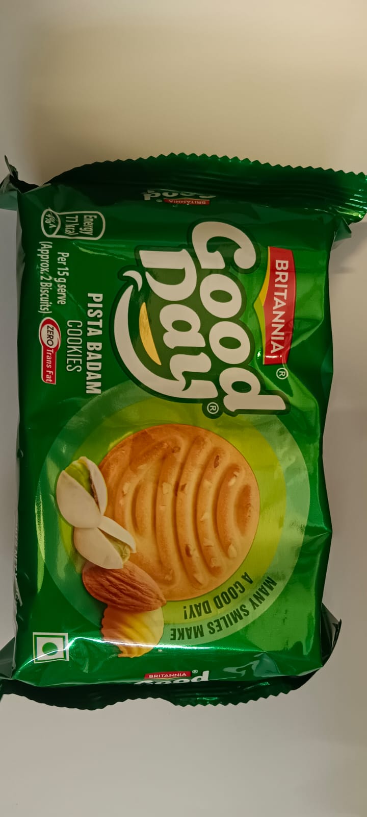 BRITANNIA GOOD DAY PISTA BADAM COOKIES 200 GM