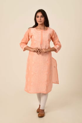 Ladies New Fashion Lucknowi Hand Chikankari Kurti