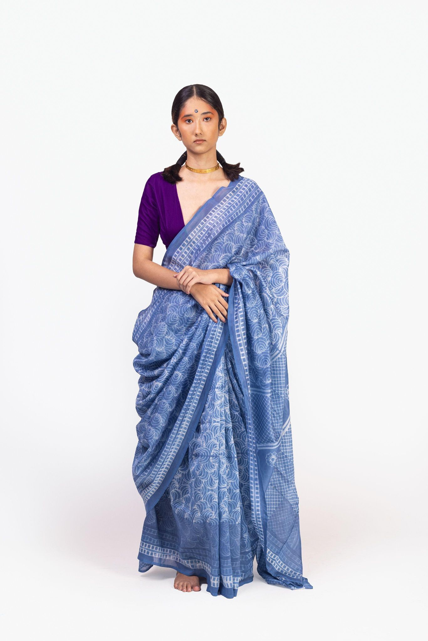 Kaisori Inayaat light blue Shibori print saree