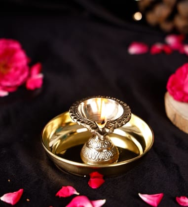 BulkySanta Brass Plate with Diya || Brass Laxmi Kuber Diya Big Size || Brass Plate 4 inches (Without Gift Box)