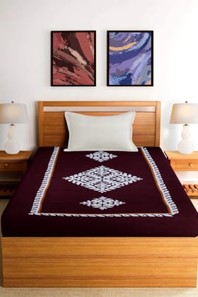 Garvi Gurjari (A Gujarat Govt Enterprise) Maroon Applique Work Single Bedcover (GGCAWSB06)