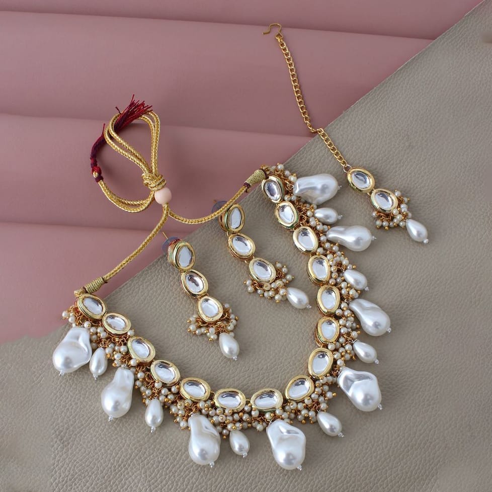 LUCKY JEWELLERY Back Meenakari 18k Gold Plated White Color  Tika Earring Combo Uncut Big Faux Kundan Choker Necklace set