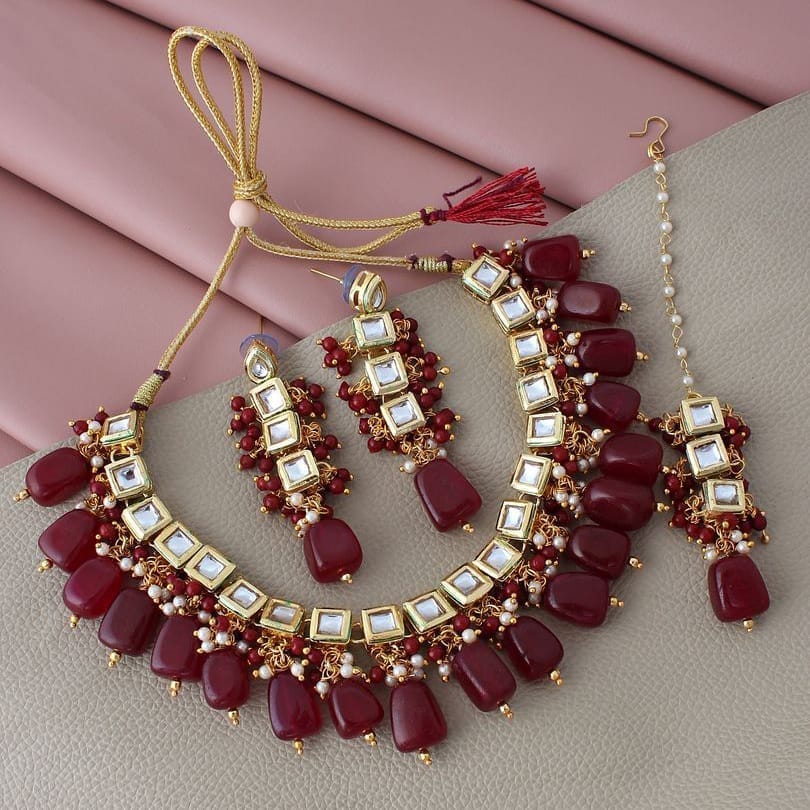 LUCKY JEWELLERY Back Meenakari 18k Gold Plated Maroon Color Tika Earring Combo Uncut Big Faux Kundan Choker Necklace set