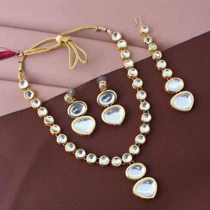 LUCKY JEWELLERY Back Meenakari 18k Gold Plated White Color Tika Earring Combo Uncut Big Faux Kundan Choker Necklace set